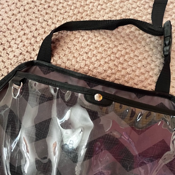 Skip Hop Style Driven Back Seat Car Organizer - Tonal Chevron (Like New) - Picture 2 of 3